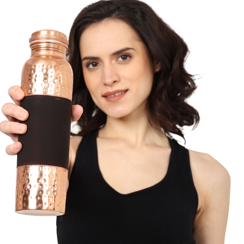 Pure Copper Water Bottle for Ayurvedic Health Benefits 1000 Ml Color Pattern