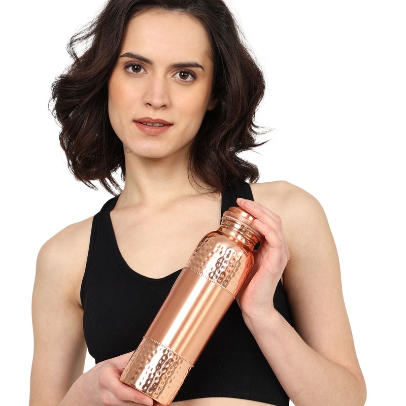 Pure Copper Water Bottle for 1000 Ml Hammered and Plain Pattern