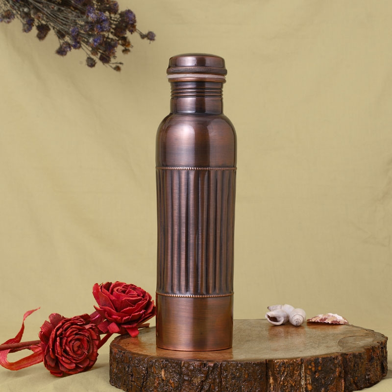Pure Copper Bottle PREMIUM ANTIQUE Finish 950 Ml Capacity Lining Pattern